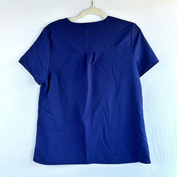 FIGS Technical Collection Scrubs Top Womens Medium Navy Medical Kasane Shirt - Picture 10 of 13